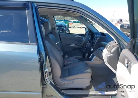 2009 Subaru Forester 2.5X Limited z USA, uszkodzony, nr VIN JF2SH646X9H735829